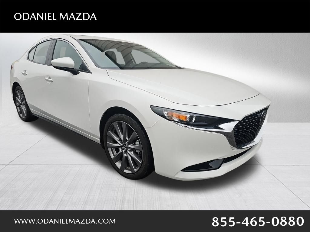Snowflake White Pearl Mica 2026 Mazda MAZDA3 Sedan Front-Wheel Drive 6-Speed Automatic