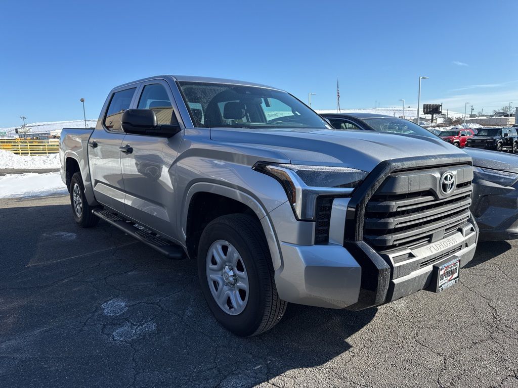2024 Toyota Tundra SR CrewMax Cab 4WD