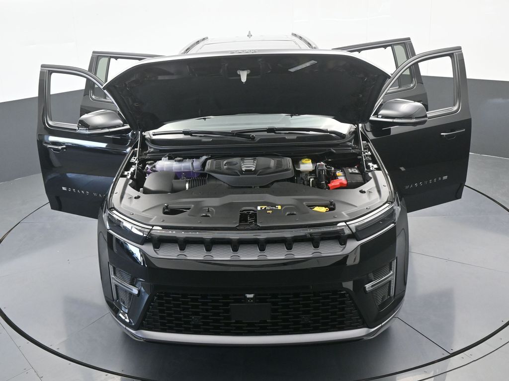 New 2026 High Gloss Black Jeep Summit Obsidian image 75