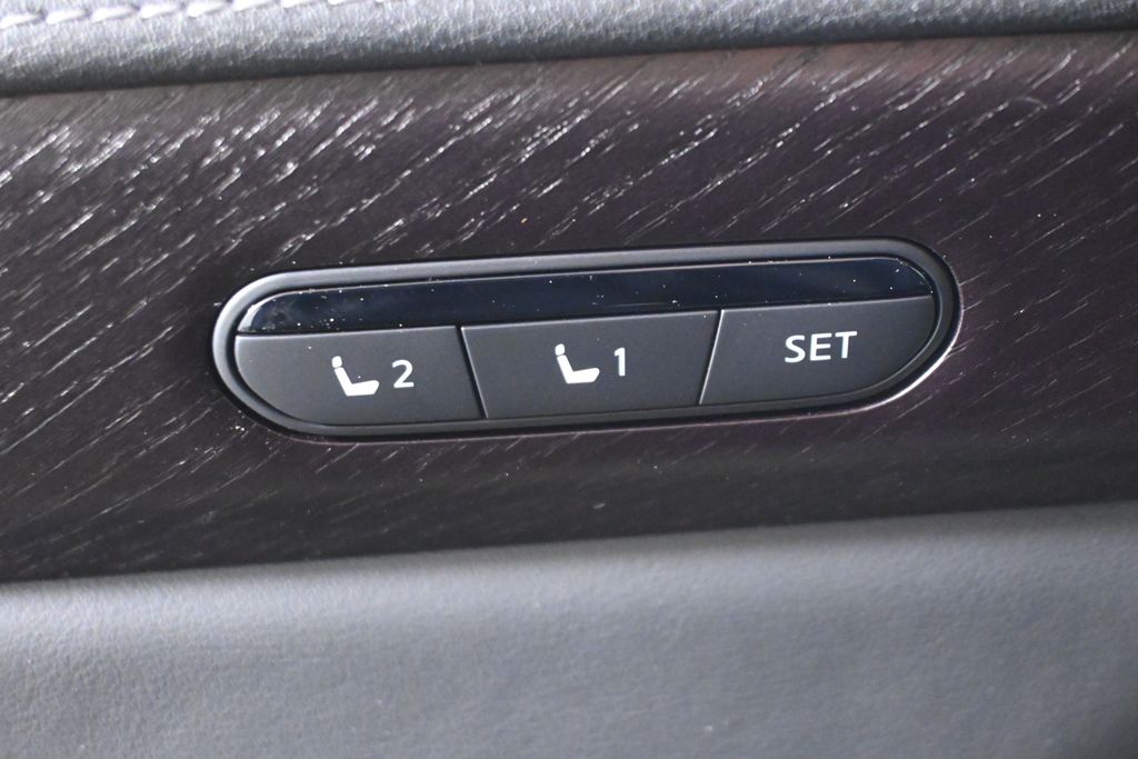 Thumbnail: 2026 INFINITI QX60 - 26