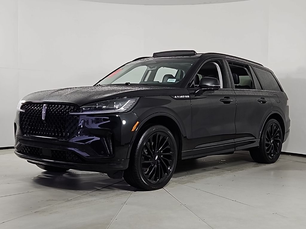 Thumbnail: 2025 Lincoln Aviator - 2