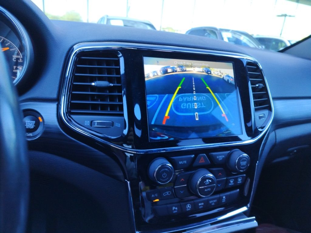 Thumbnail: 2019 Jeep Grand Cherokee - 9