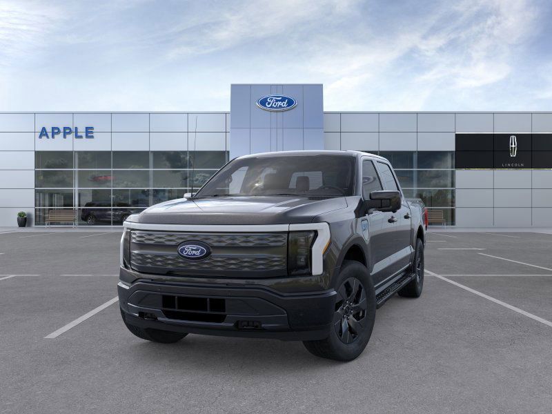 2025 Ford F-150 Lightning LARIAT