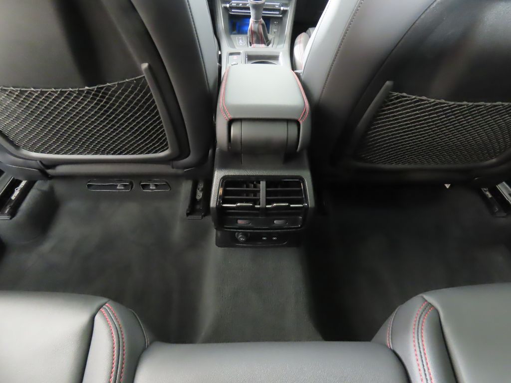 Thumbnail: 2025 Audi Q3 - 27