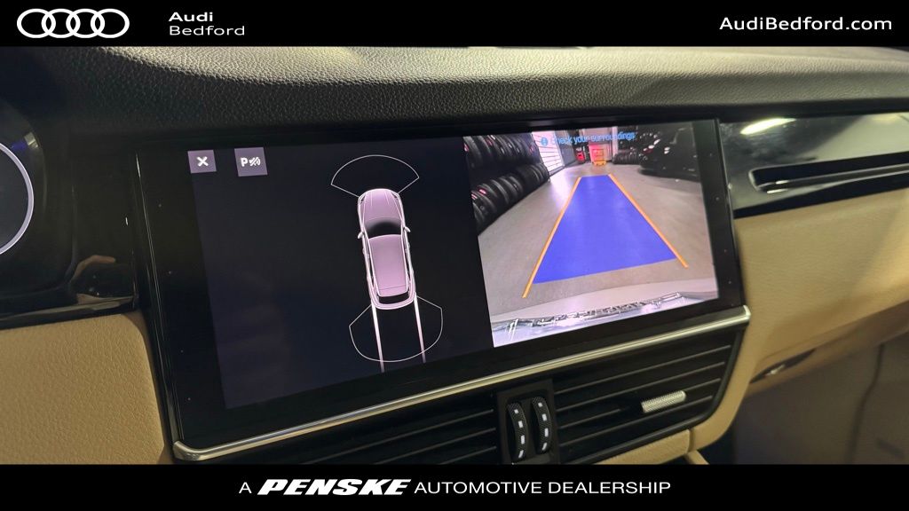 2020 Porsche Cayenne Base 16