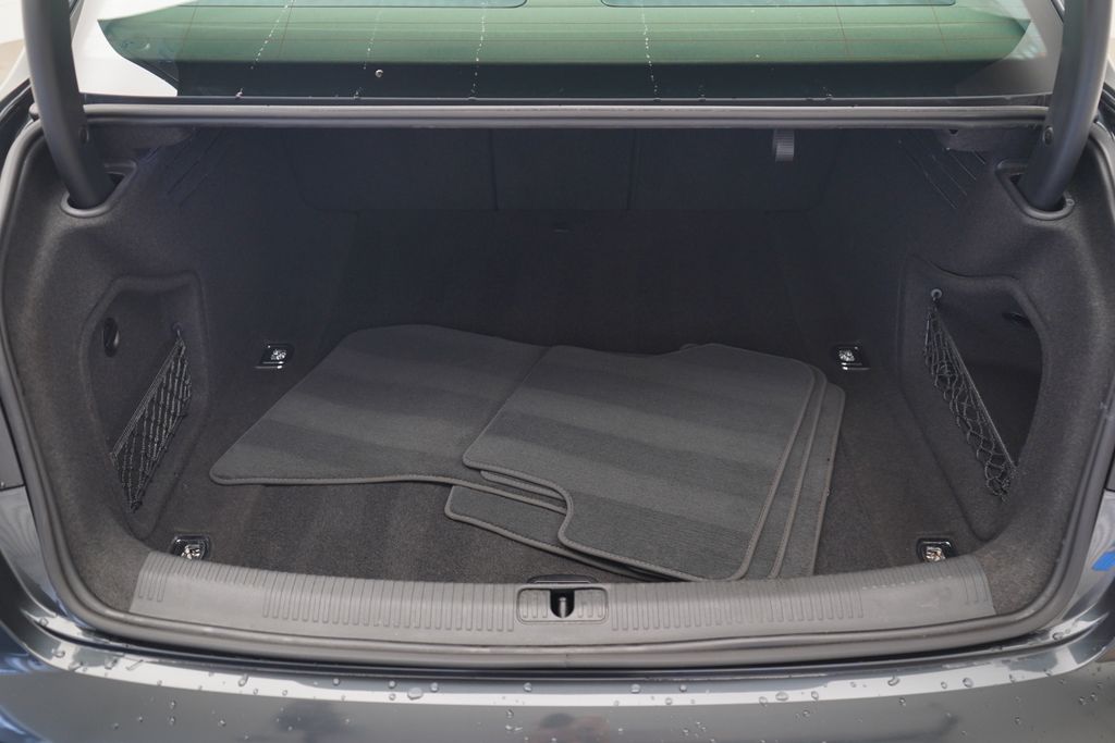 Thumbnail: 2023 Audi A4 - 12