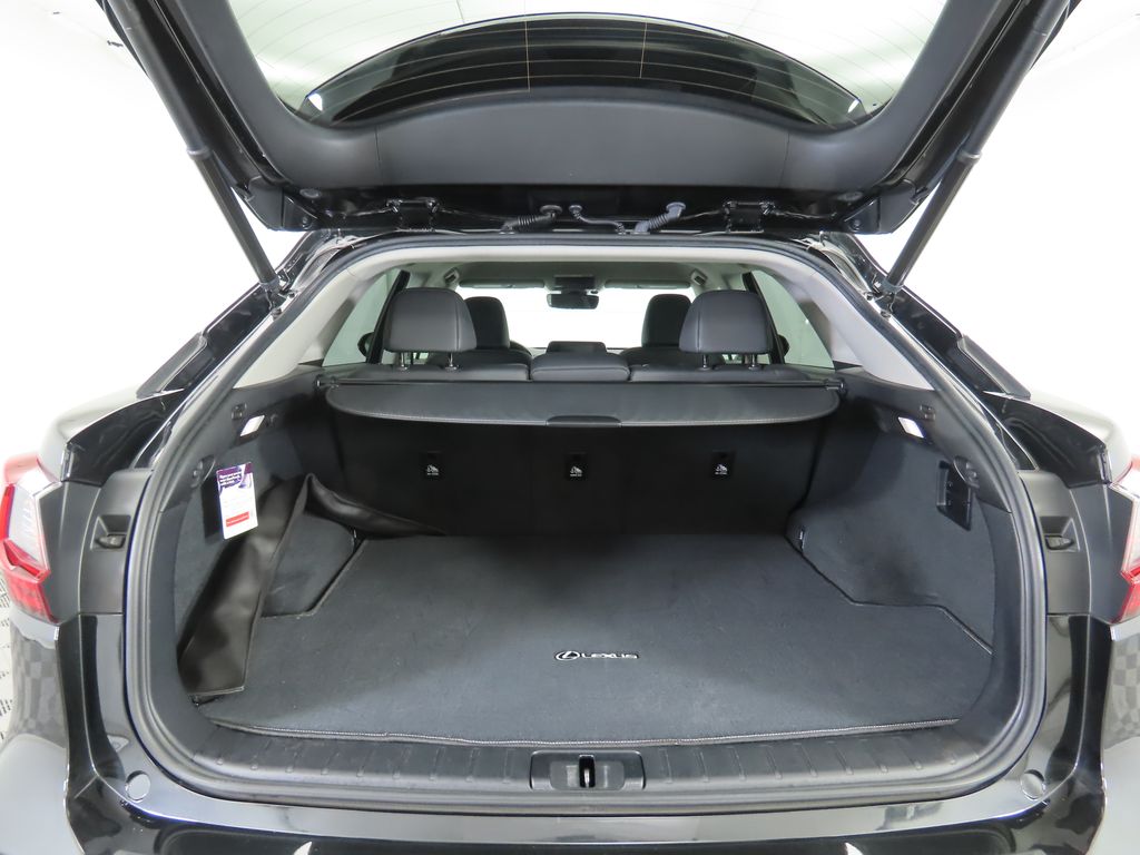 Thumbnail: 2022 Lexus RX - 28