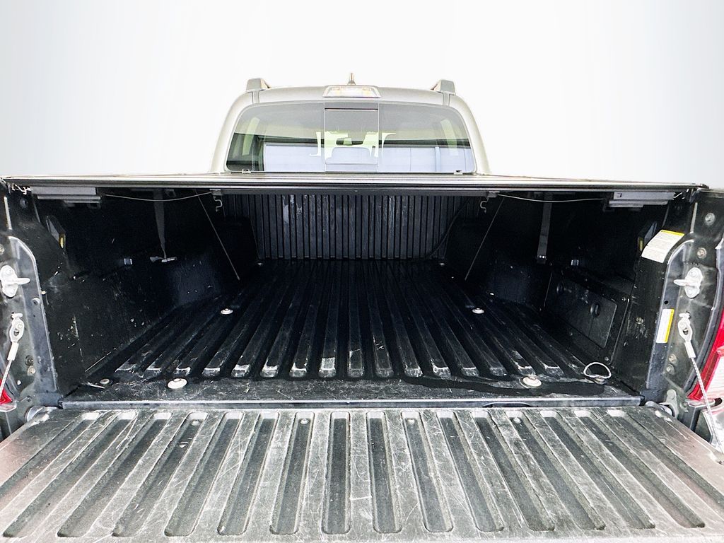 Used Car 2022 Toyota Tacoma  Sr5 For Sale Under $30,000 In Austin, Texas