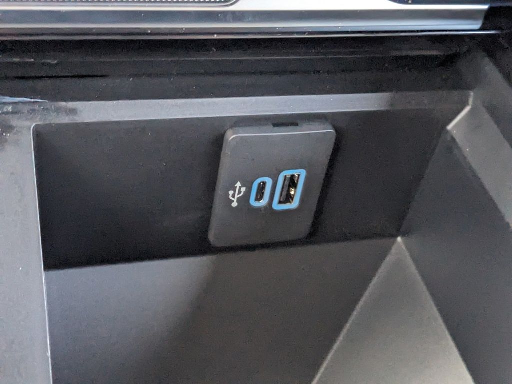 2025 Ford F-450 Super Duty Platinum