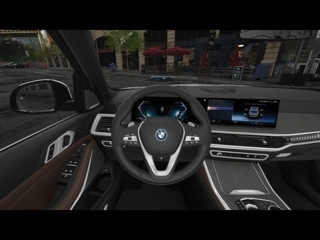 2025 BMW X5 xDrive50e 13