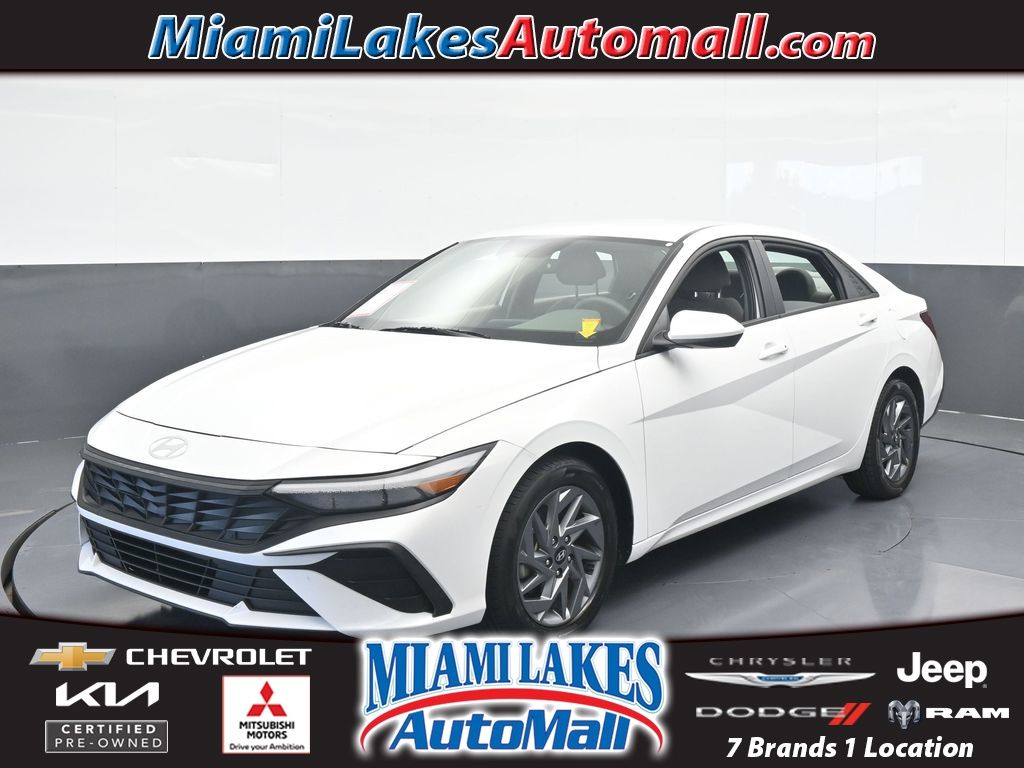 2024 Hyundai Elantra SEL