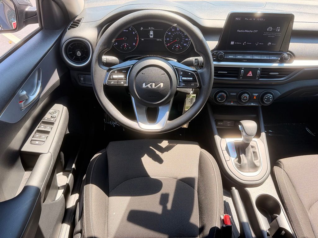 2024 Kia Forte LXS Gravity Gray - Jim Hudson Acura - Image 11