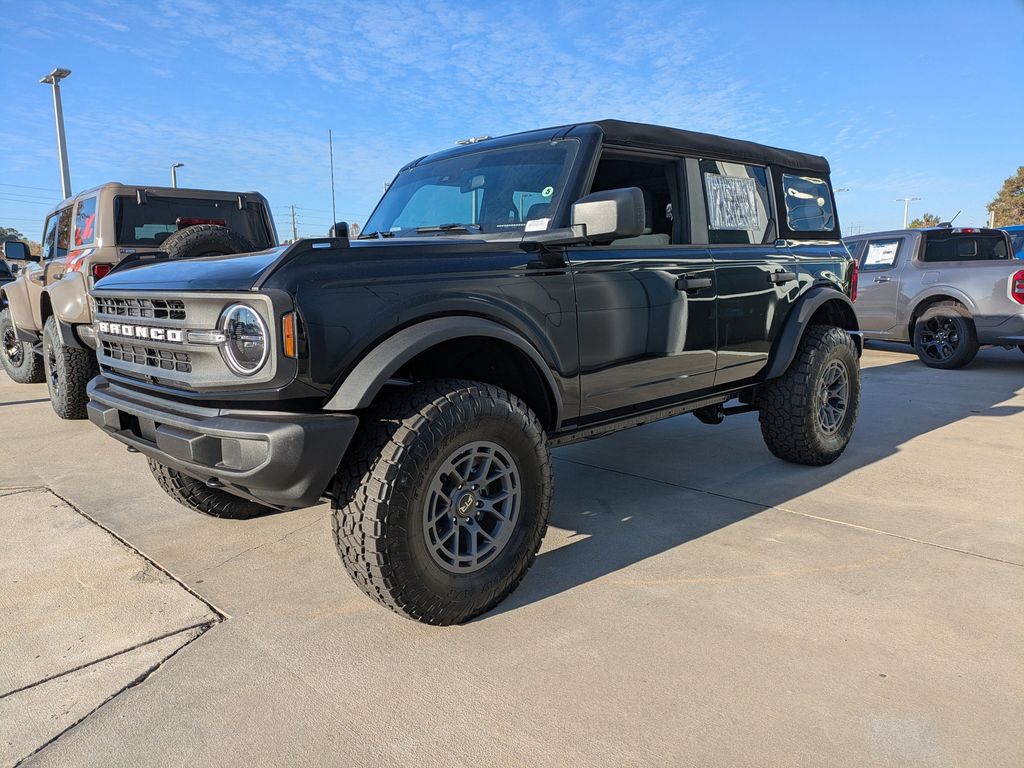 2025 Ford Bronco 