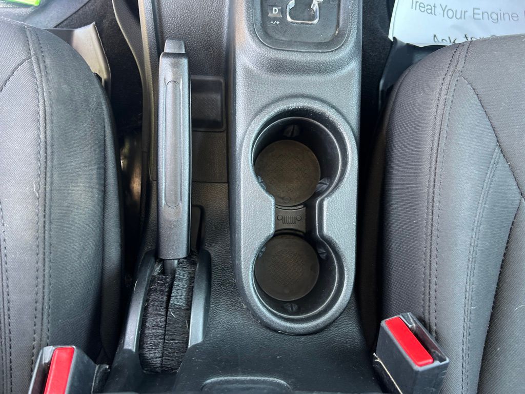 Used 2016 Jeep Wrangler SUV