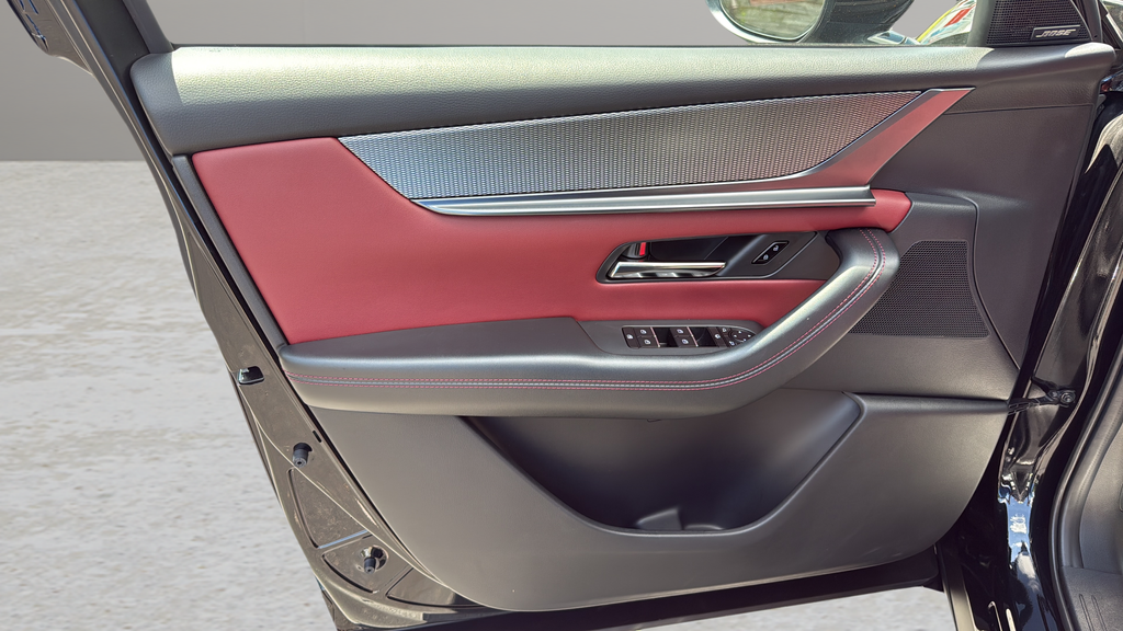 2025 Mazda CX-70 PHEV Premium Plus - 9