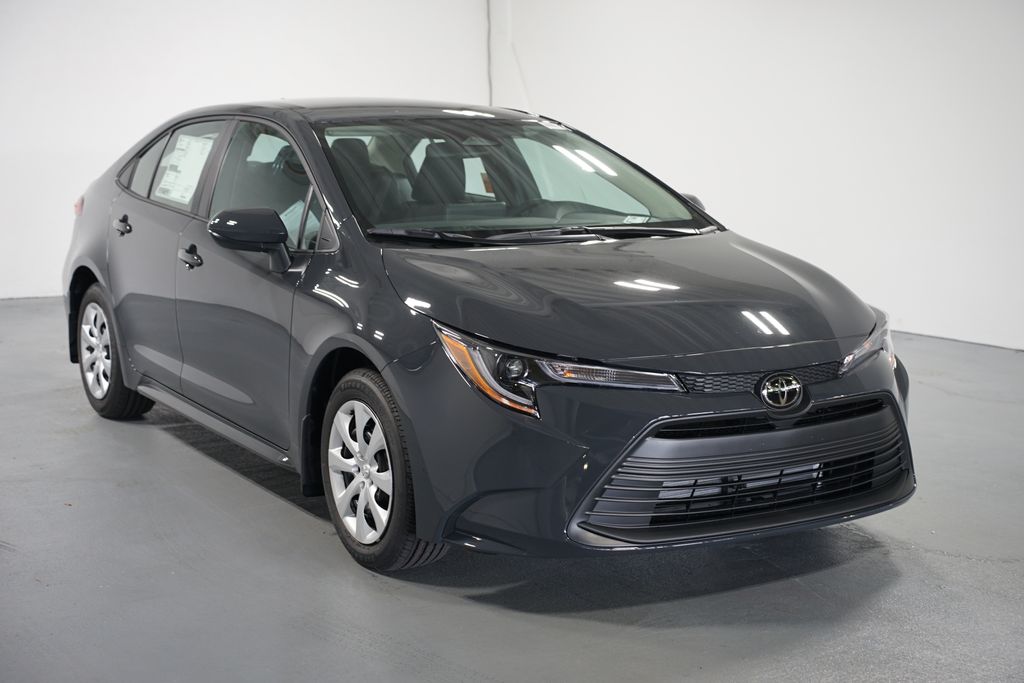 Thumbnail: 2025 Toyota Corolla - 3