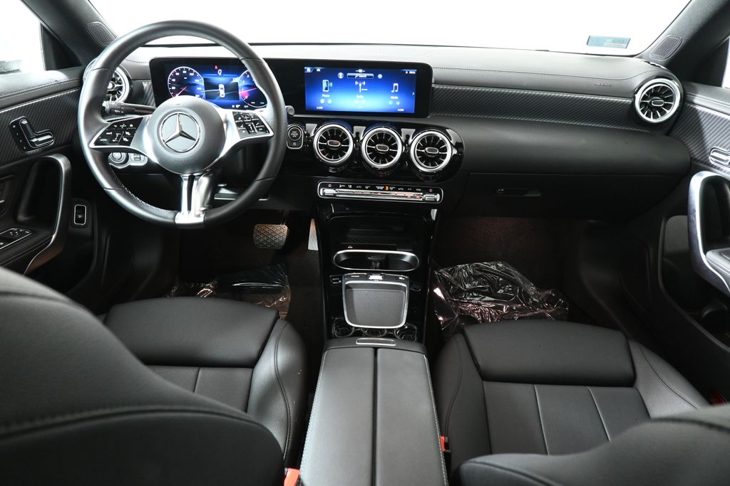 Thumbnail: 2025 Mercedes-Benz CLA - 4