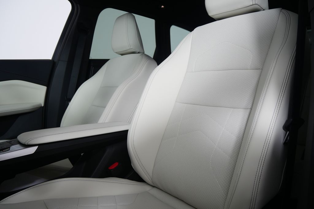 Thumbnail: 2026 BMW X1 - 10