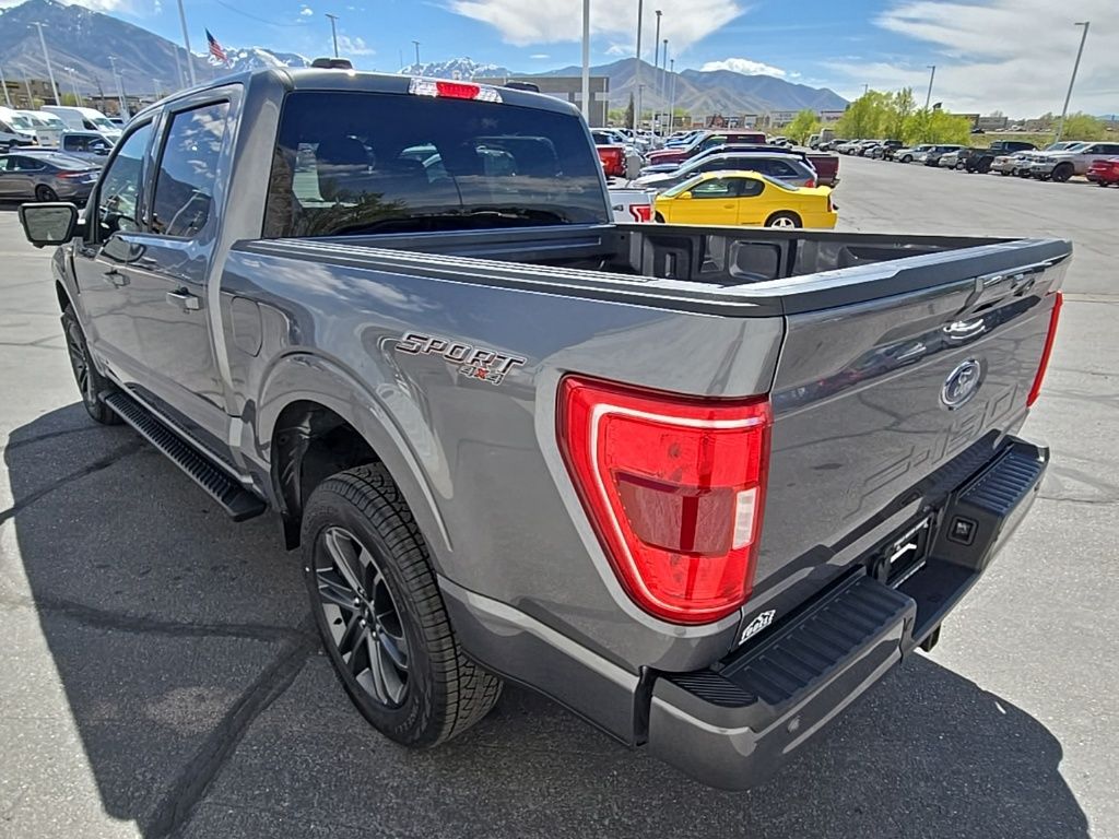 Used 2023 Gray Ford XLT image 11