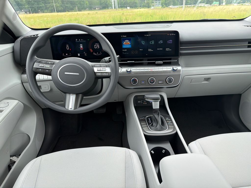 New 2026 Green Hyundai SE image 23