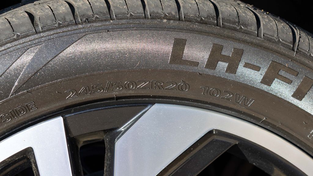 Used 2021 Volkswagen Atlas 2.0T SEL Premium 4D Sport Utility