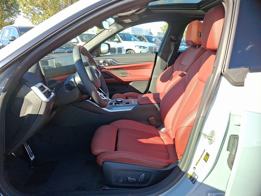 Thumbnail: 2025 BMW i4 - 6