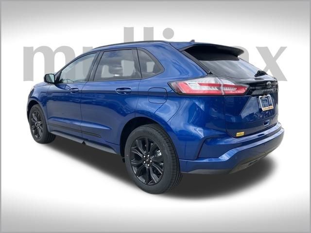 2024 Ford Edge SE photo 4