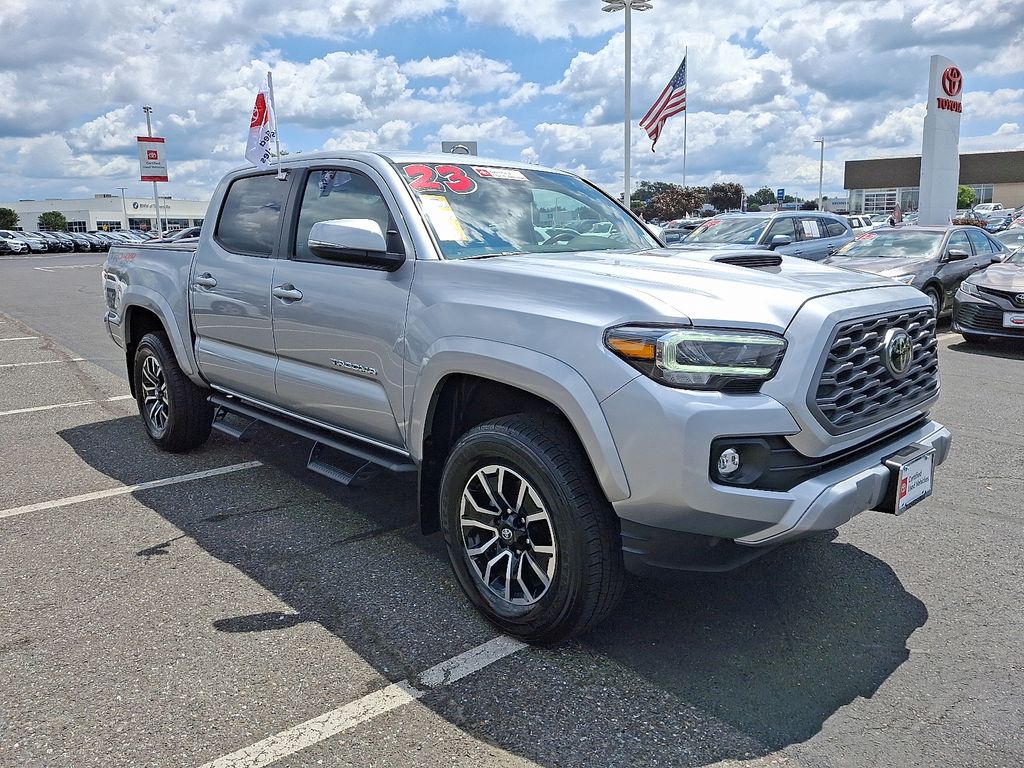 Thumbnail: 2023 Toyota Tacoma - 3