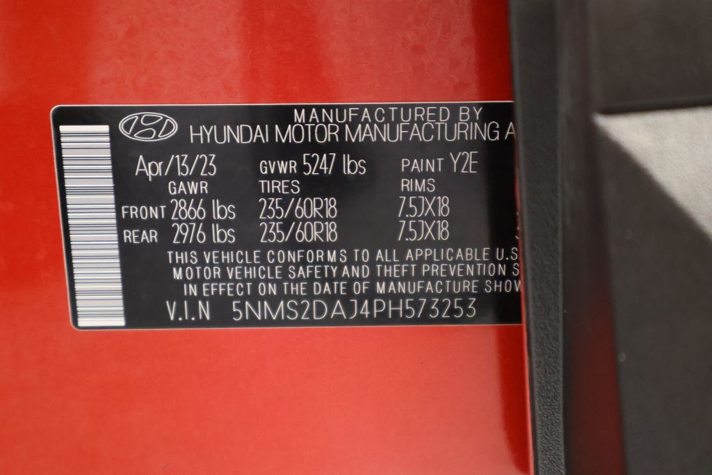 Thumbnail: 2023 Hyundai Santa Fe - 17