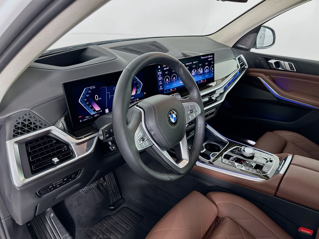 2023 BMW X7 xDrive40i 9