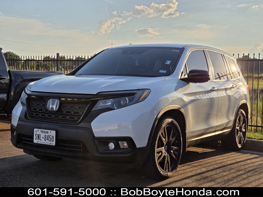 Platinum White Pearl 2021 Honda Passport SUV / Crossover Front-Wheel Drive 9-Speed Automatic