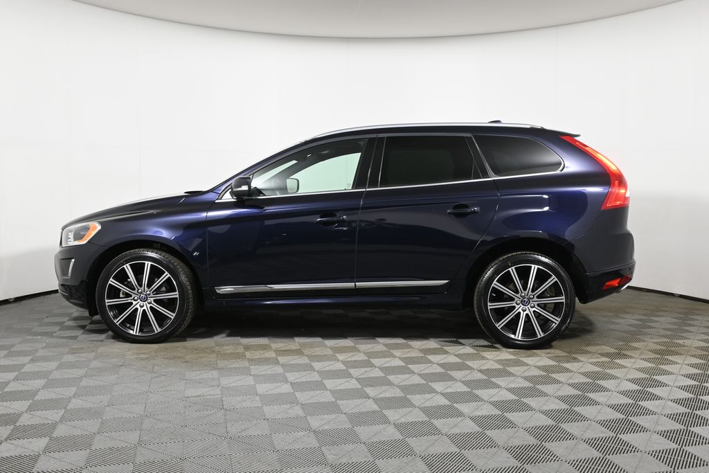 Thumbnail: 2016 Volvo XC60 - 2