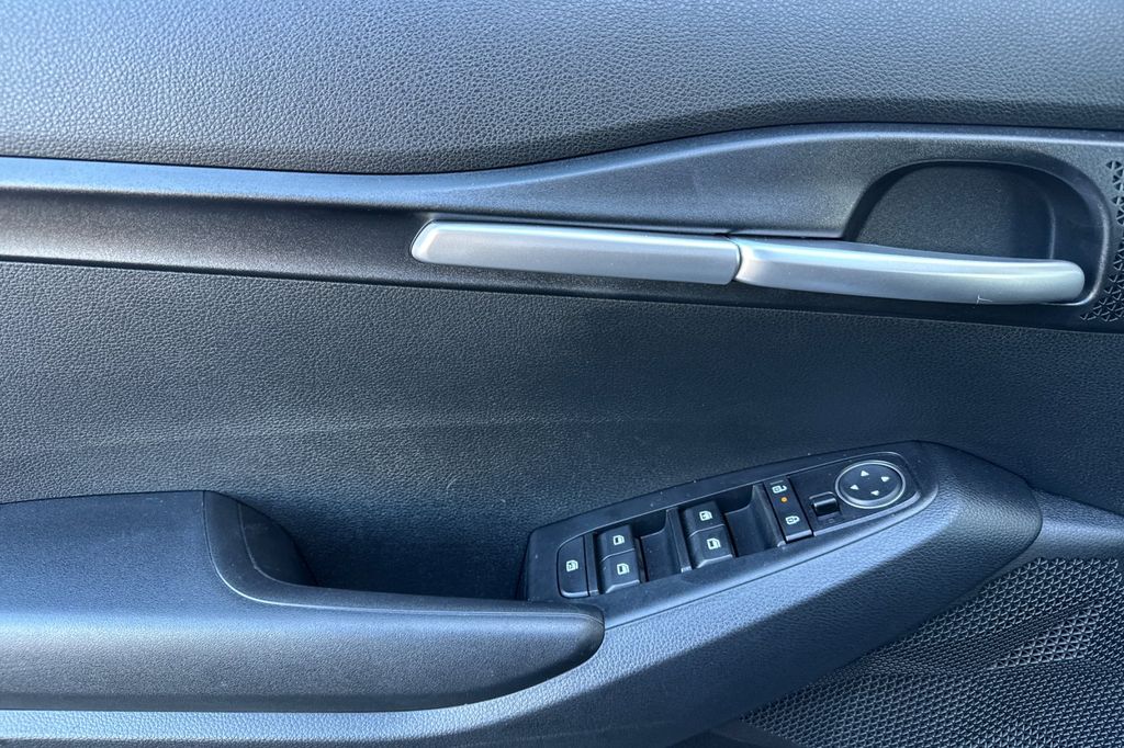 used 2026 Kia Seltos car, priced at $24,919