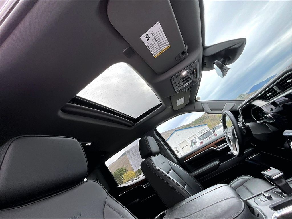 2023 GMC Sierra 1500 — photo 22