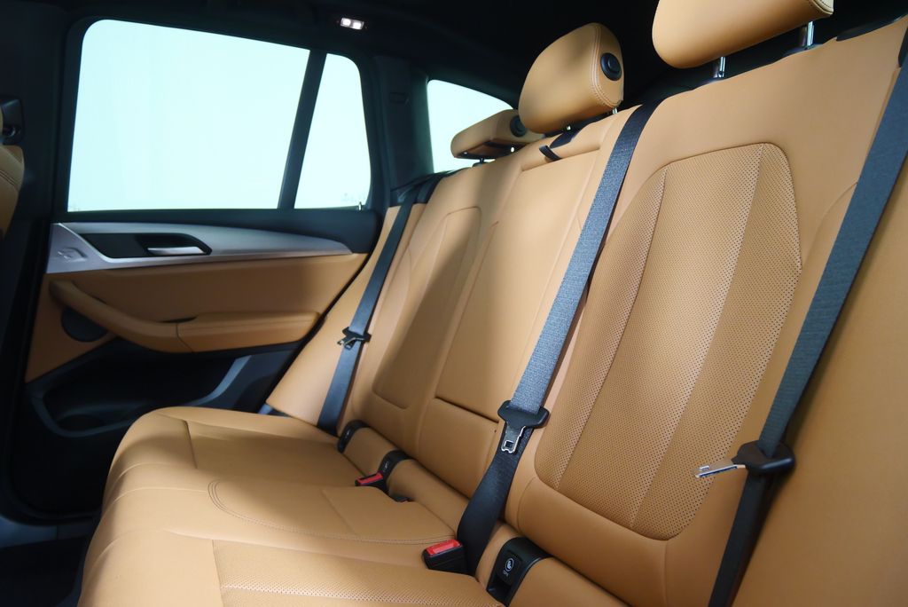 Thumbnail: 2024 BMW X3 - 16