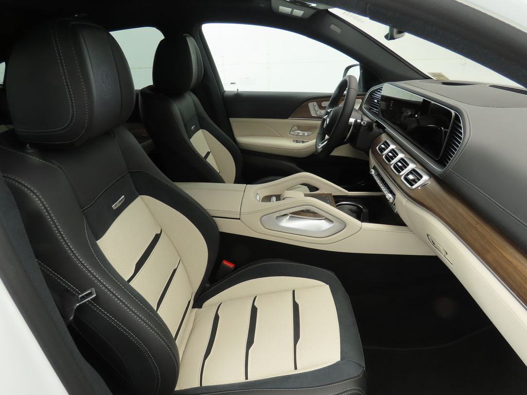 Thumbnail: 2026 Mercedes-Benz GLE - 19