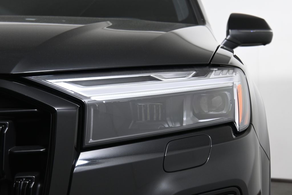 Thumbnail: 2026 Audi Q7 - 10