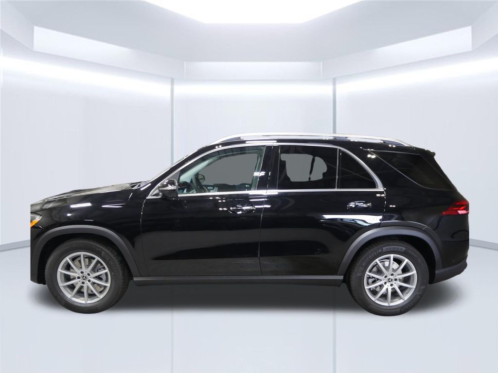 Thumbnail: 2026 Mercedes-Benz GLE - 2
