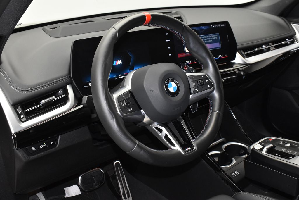 Thumbnail: 2024 BMW X1 - 17