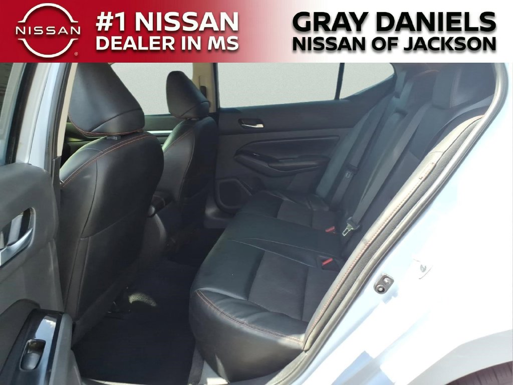 Used 2024 Nissan Altima Sedan
