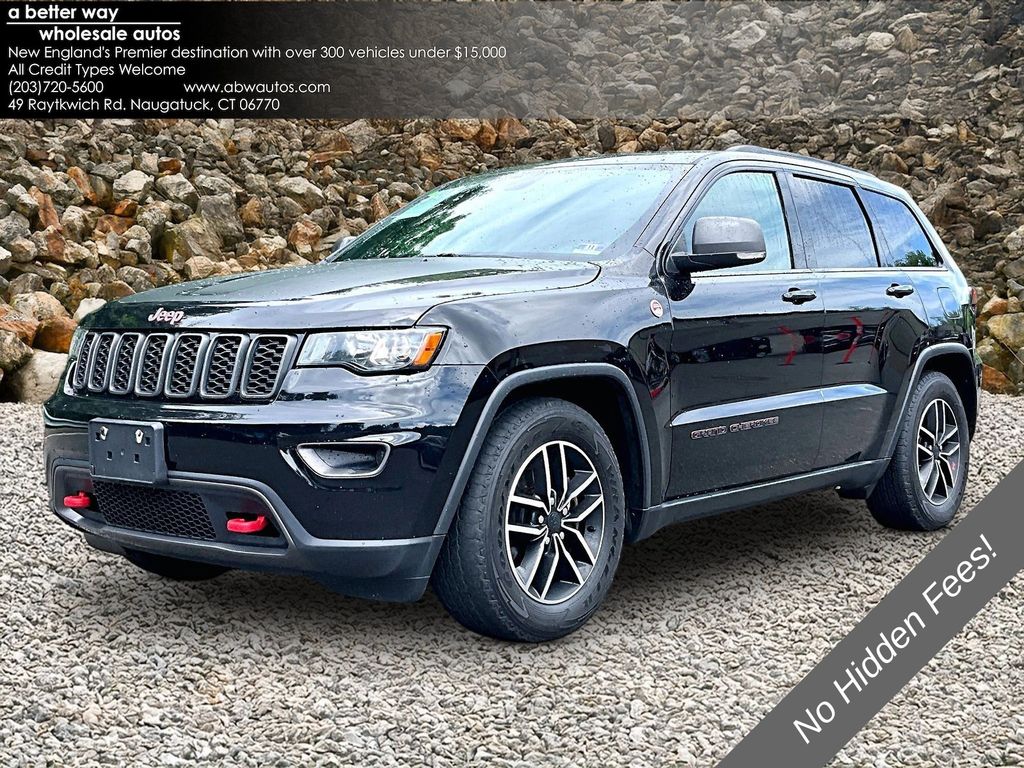 Diamond Black Crystal Pearlcoat 2019 Jeep Grand Cherokee SUV / Crossover Four-Wheel Drive 8-Speed Automatic