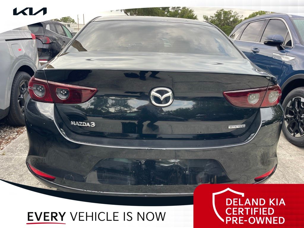 2021 Mazda Mazda3 S - Photo 8