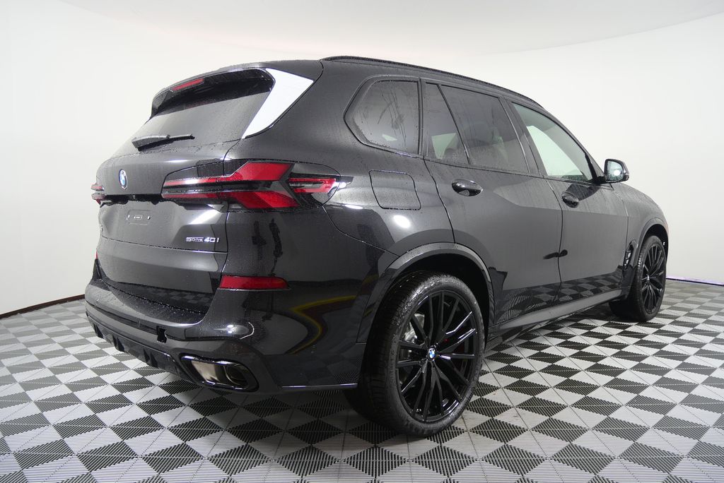 Thumbnail: 2026 BMW X5 - 3