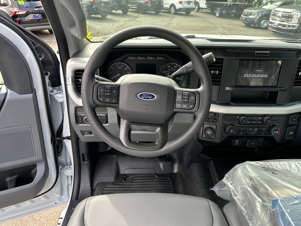 New 2026 Ford Super Duty F-250 SuperCab 8' Box XL