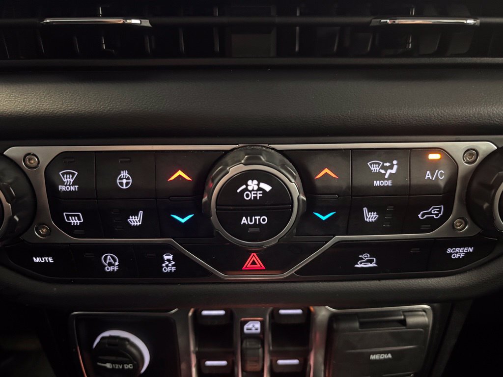 Used 2024 Jeep Wrangler SUV
