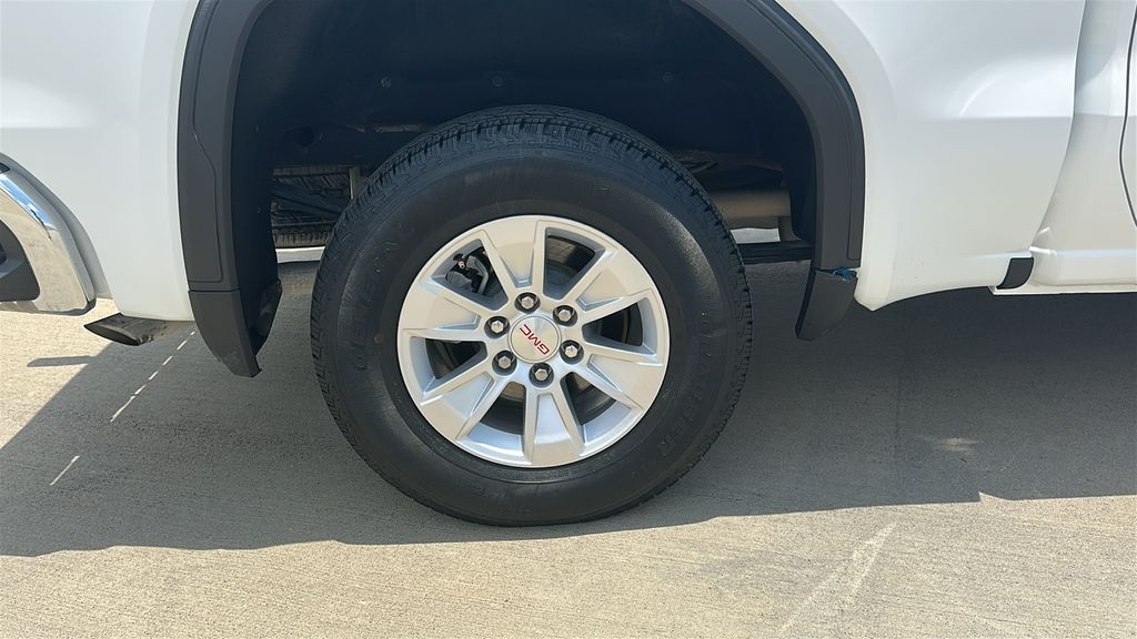 2019 GMC Sierra 1500 SLE White at Bravo Nissan