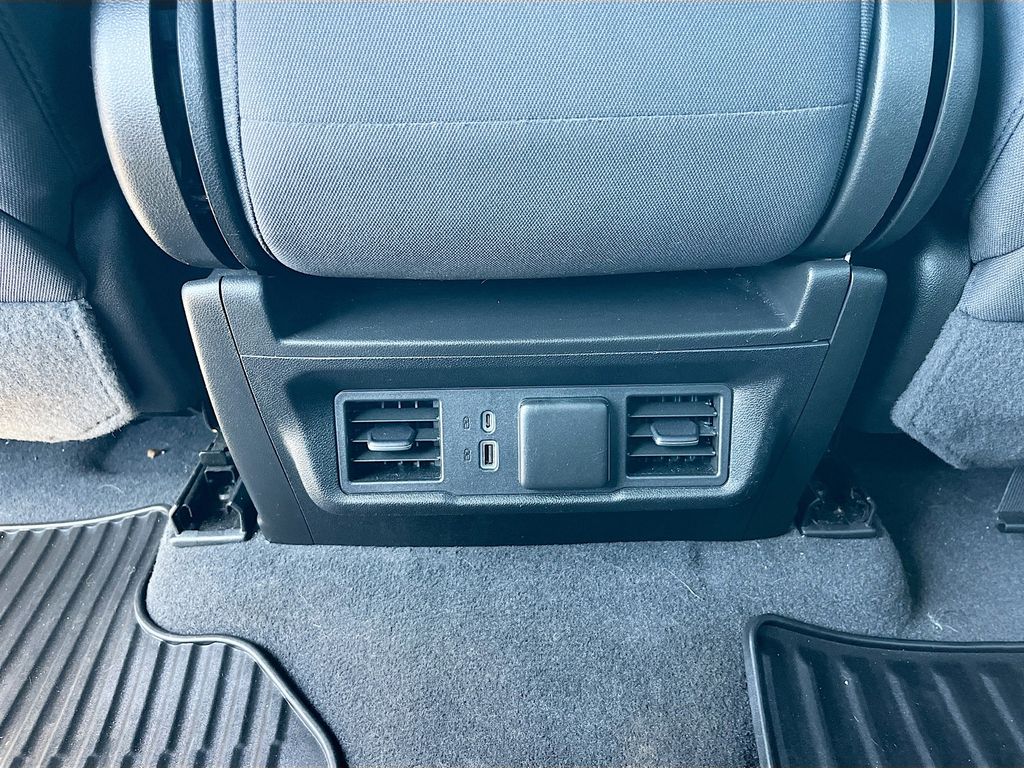 Used 2022 Gray Chevrolet LT image 24