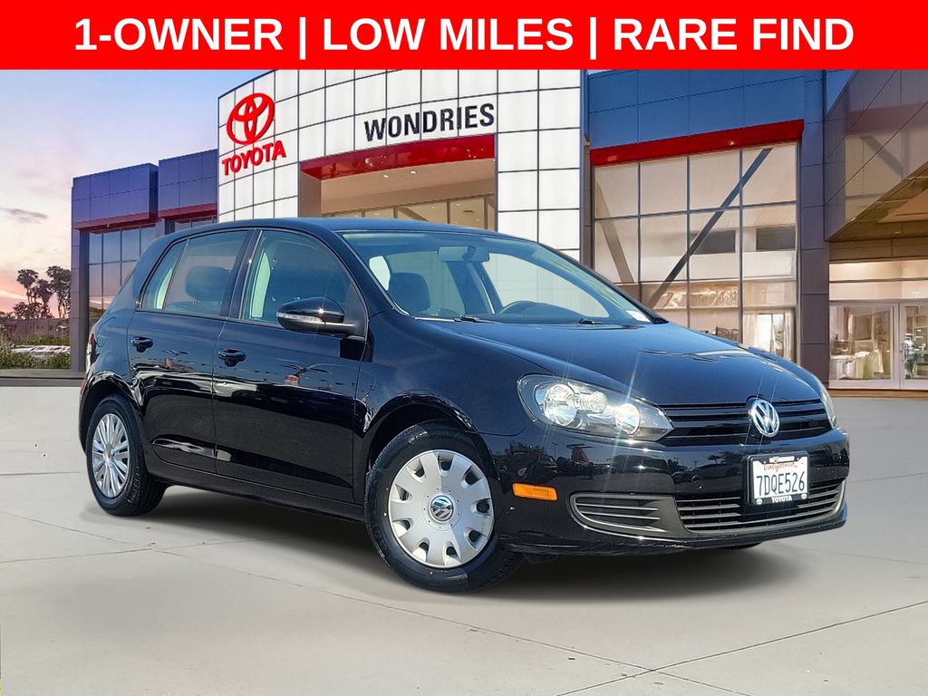 2014 Volkswagen Golf 2.5L PZEV FWD