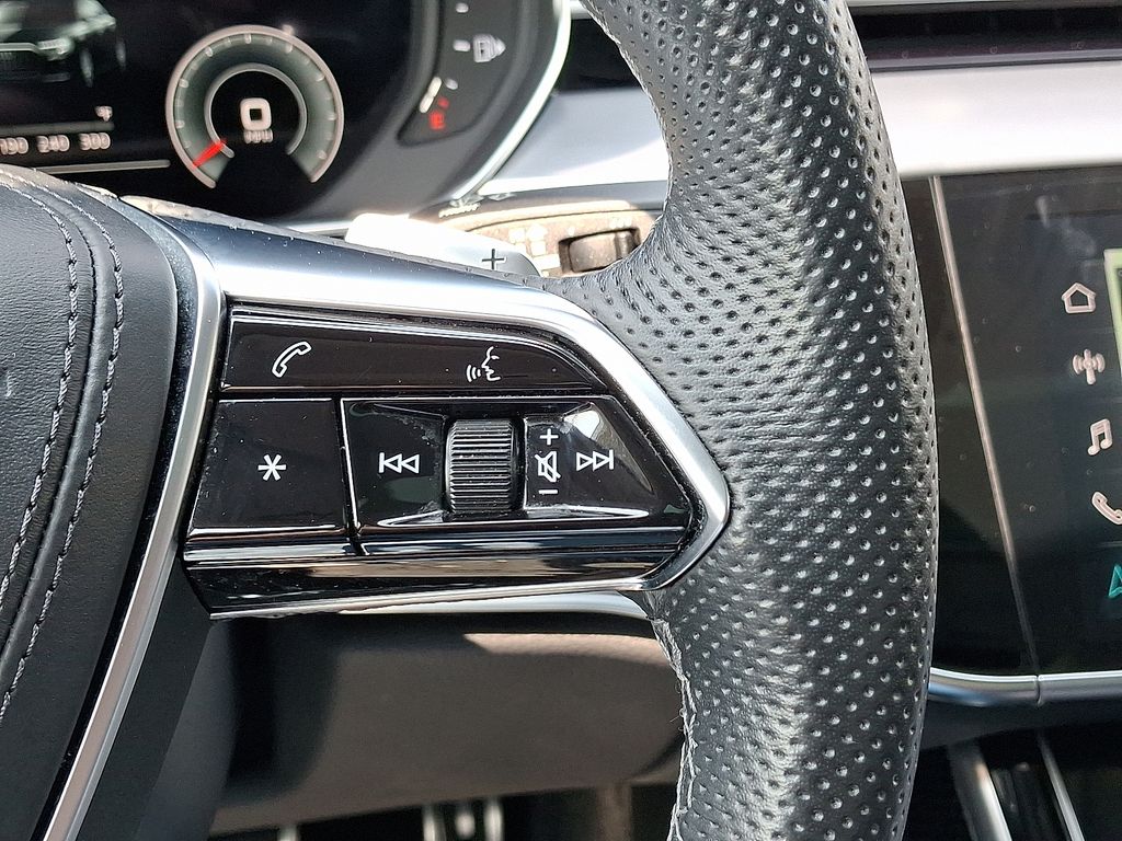 2022 Audi S8 4.0T 23