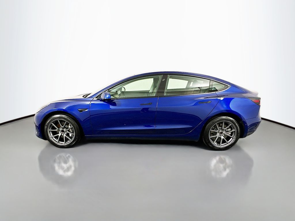 Thumbnail: 2021 Tesla Model 3 - 8